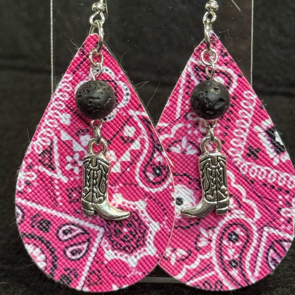 Pink Paisley Western Teardrop Earrings
